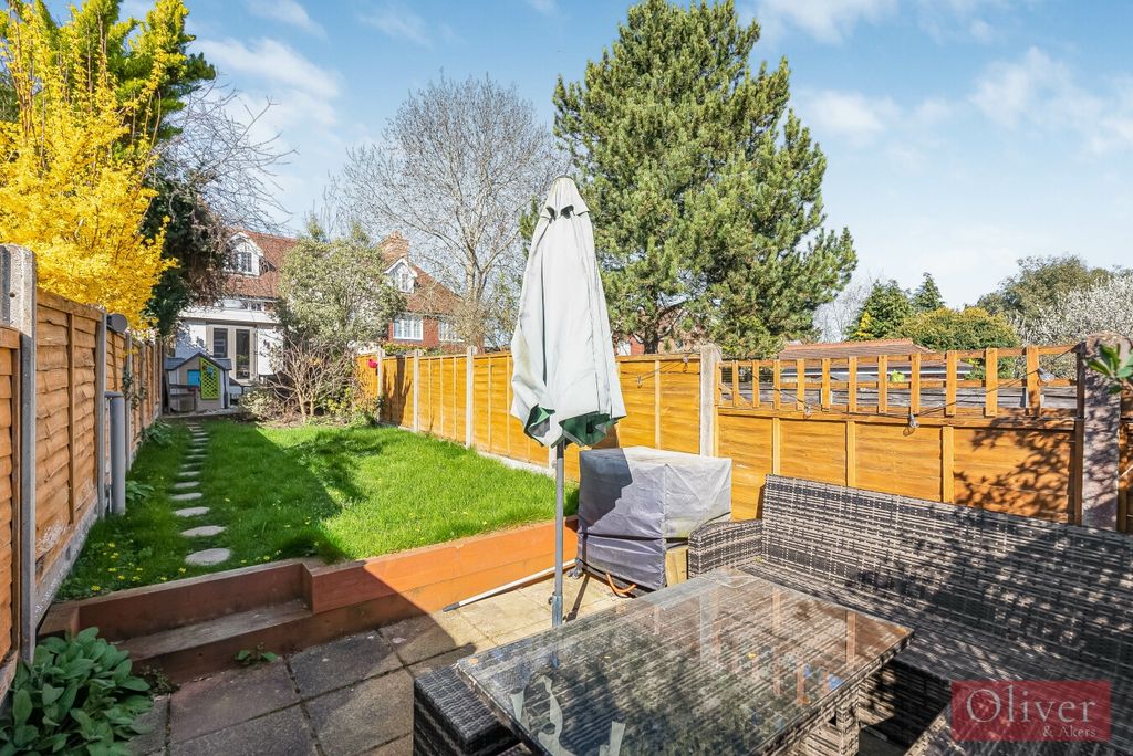 Property photo 2 of 17 Photo 8