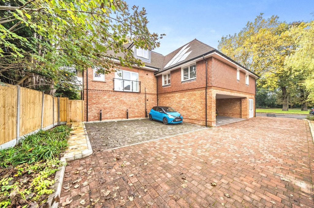 Property photo 2 of 9 Picture No. 03