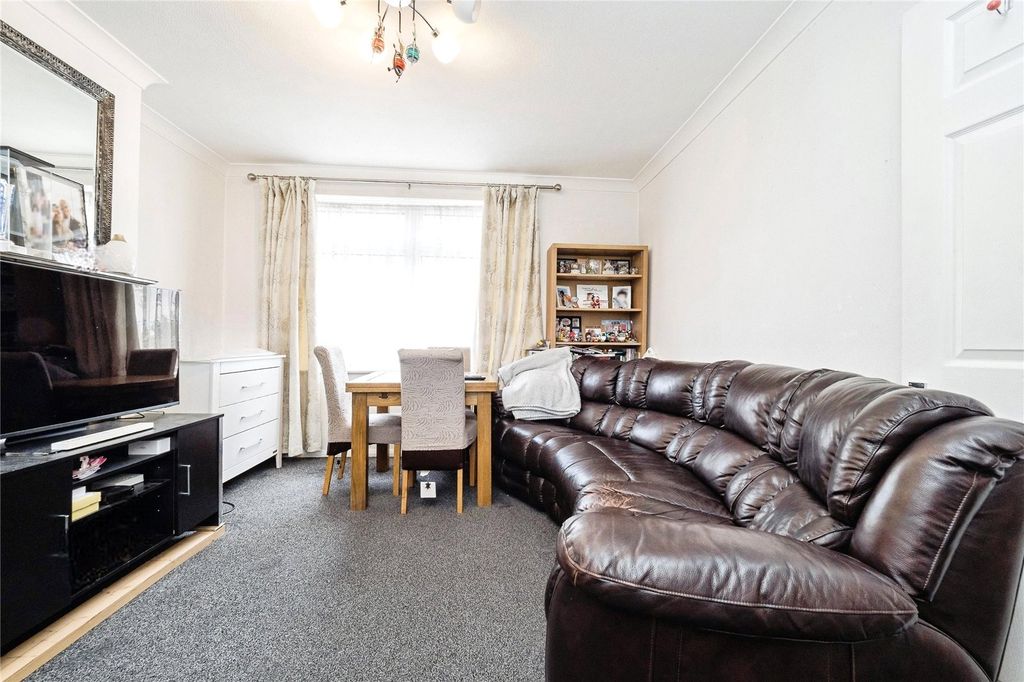 Property photo 3 of 13 Picture No. 24