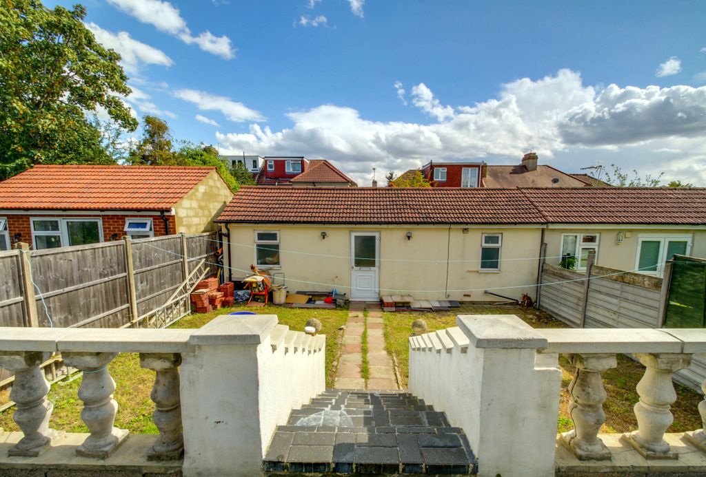 Additional image 16 of 6 bed end terrace house for saleNorthwood Gardens, Greenford UB6
