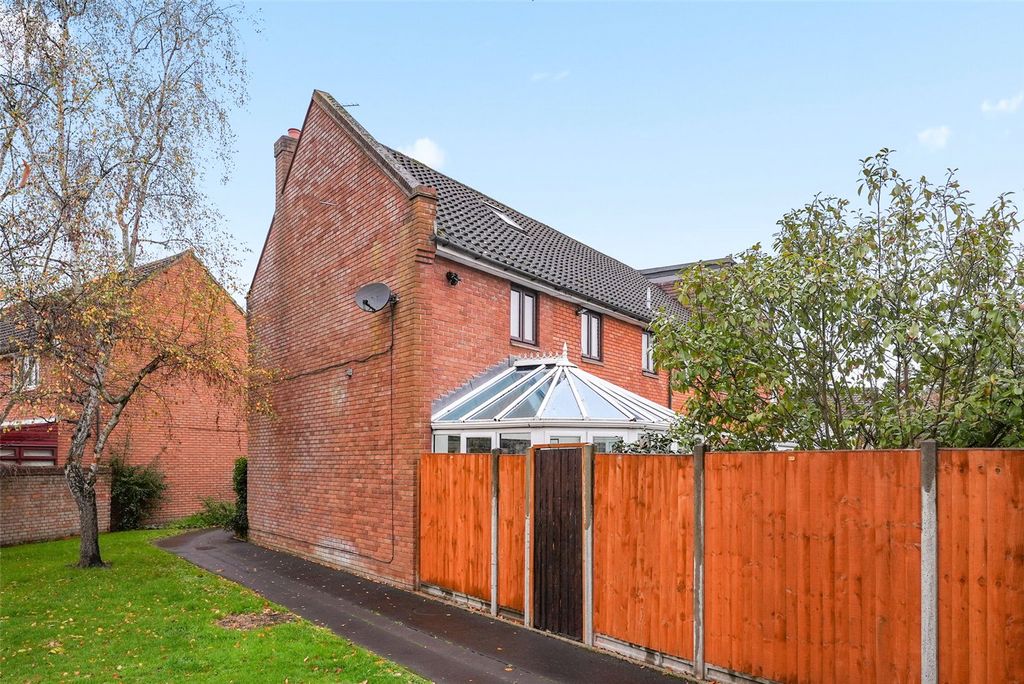 Property photo 2 of 20 Picture No. 03