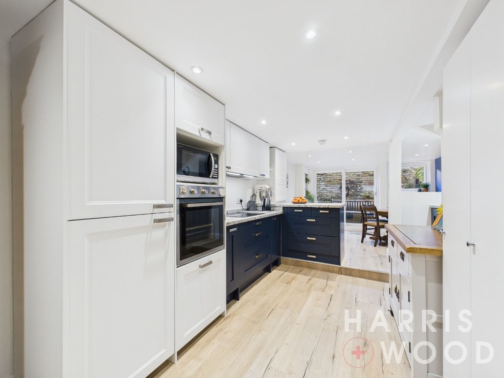 Property photo 2 of 23 4815463