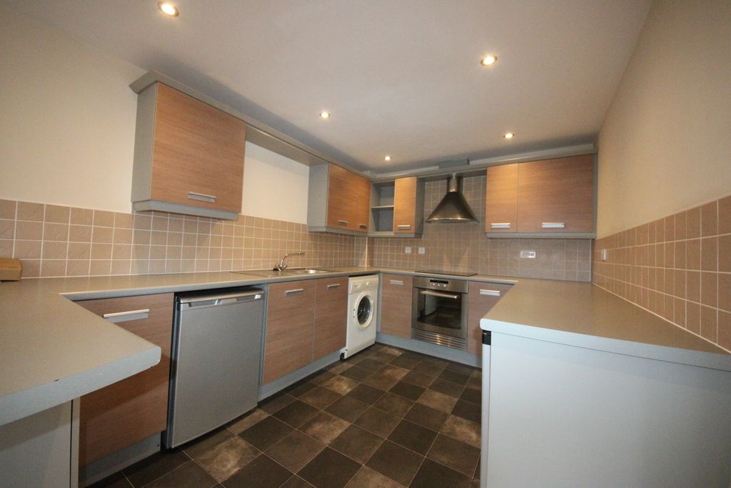 Property photo 3 of 8