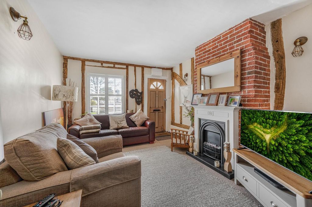 Property photo 2 of 14 Living Room