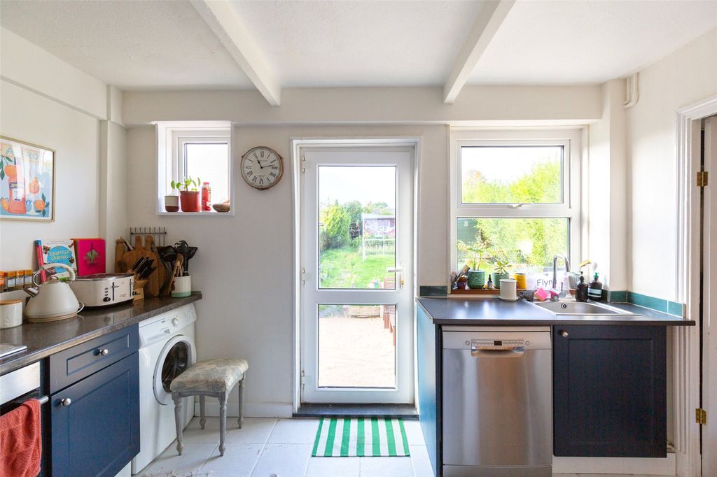 Property photo 3 of 20 Picture No. 05