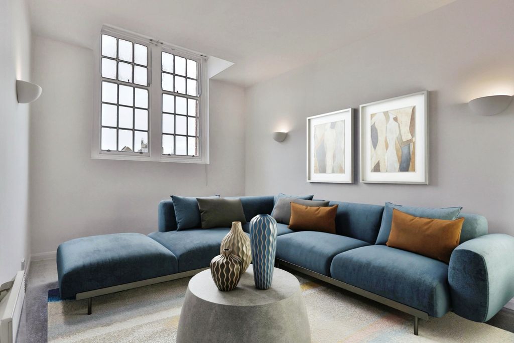 Property photo 2 of 12 2756185