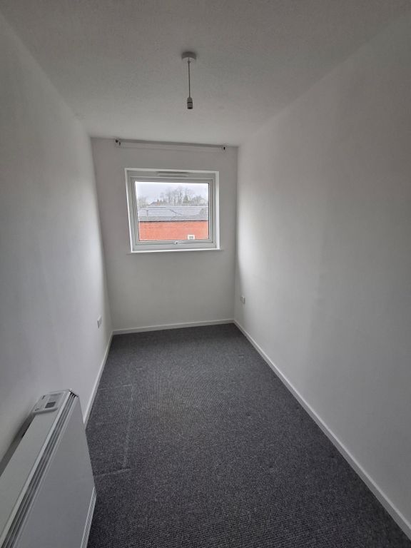 Property photo 3 of 5 20260109_112249