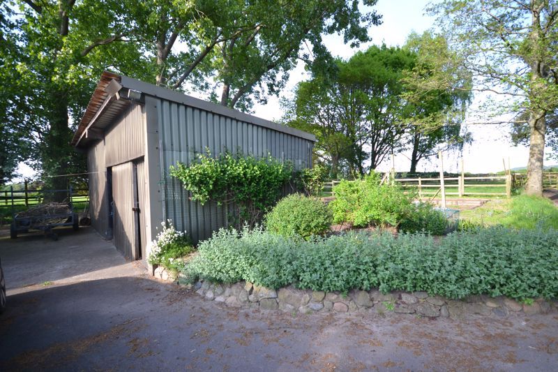 Property photo 2 of 22 Photo 18