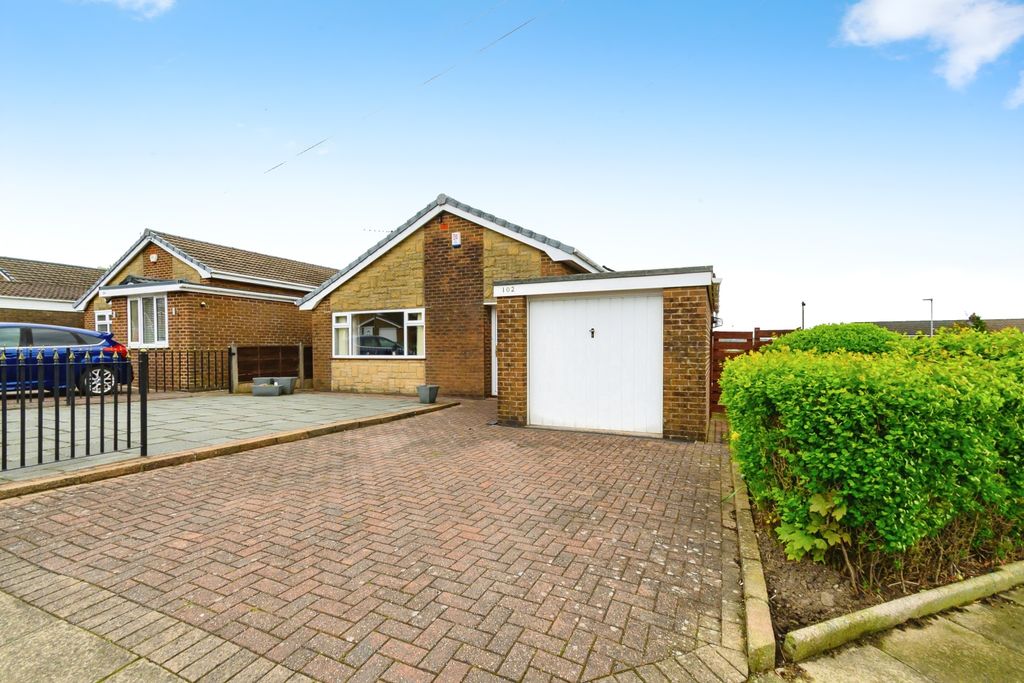 Property photo 1 of 15 Front View