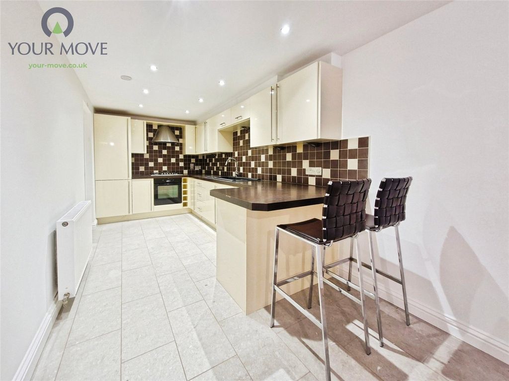 Property photo 2 of 20 Picture No. 06