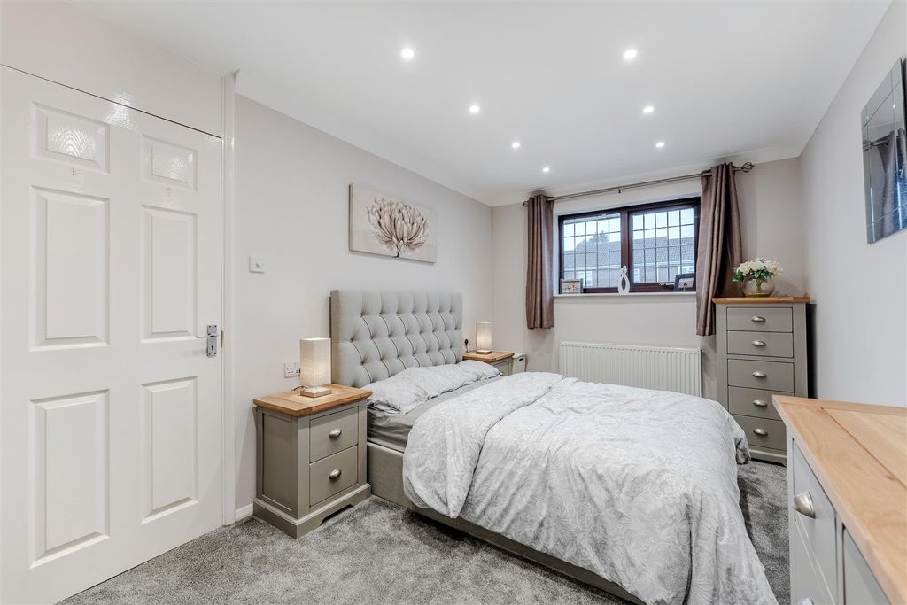 Property photo 3 of 22 Bedroom One