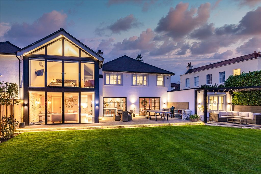 Property photo 2 of 16 Picture No. 03
