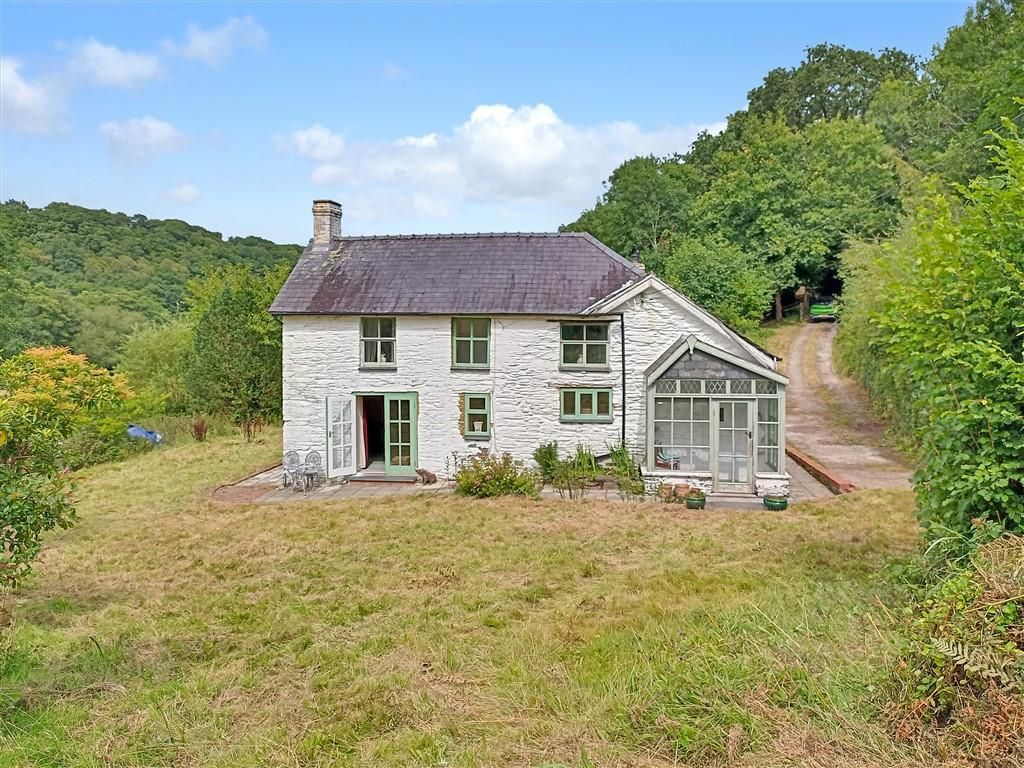 Property photo 1 of 27 Main Front View