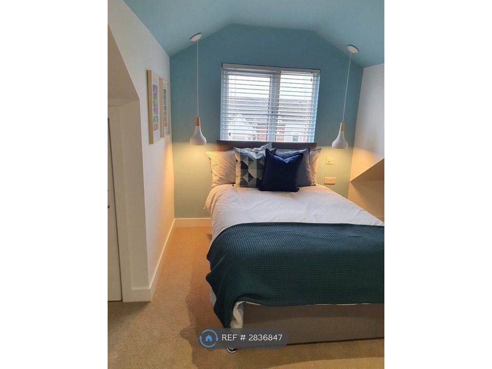 Property photo 2 of 3
