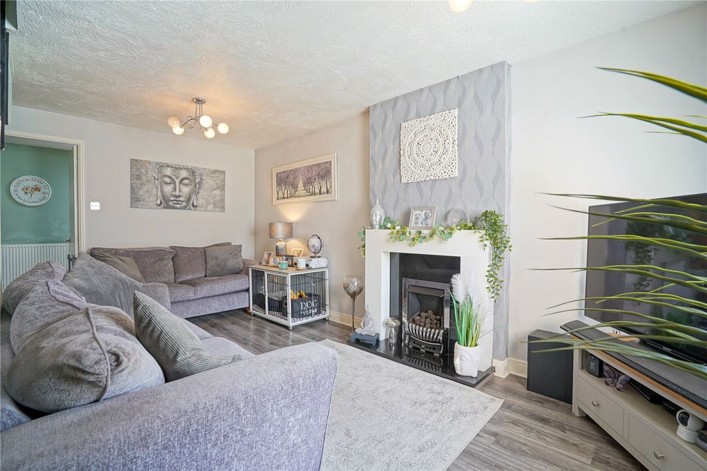 Property photo 2 of 18 Picture No. 07