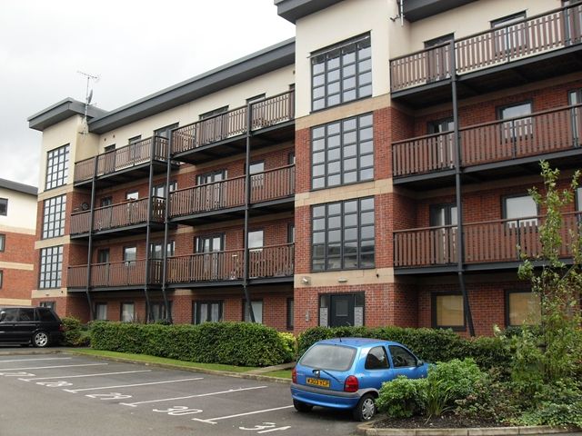 Property photo 1 of 12