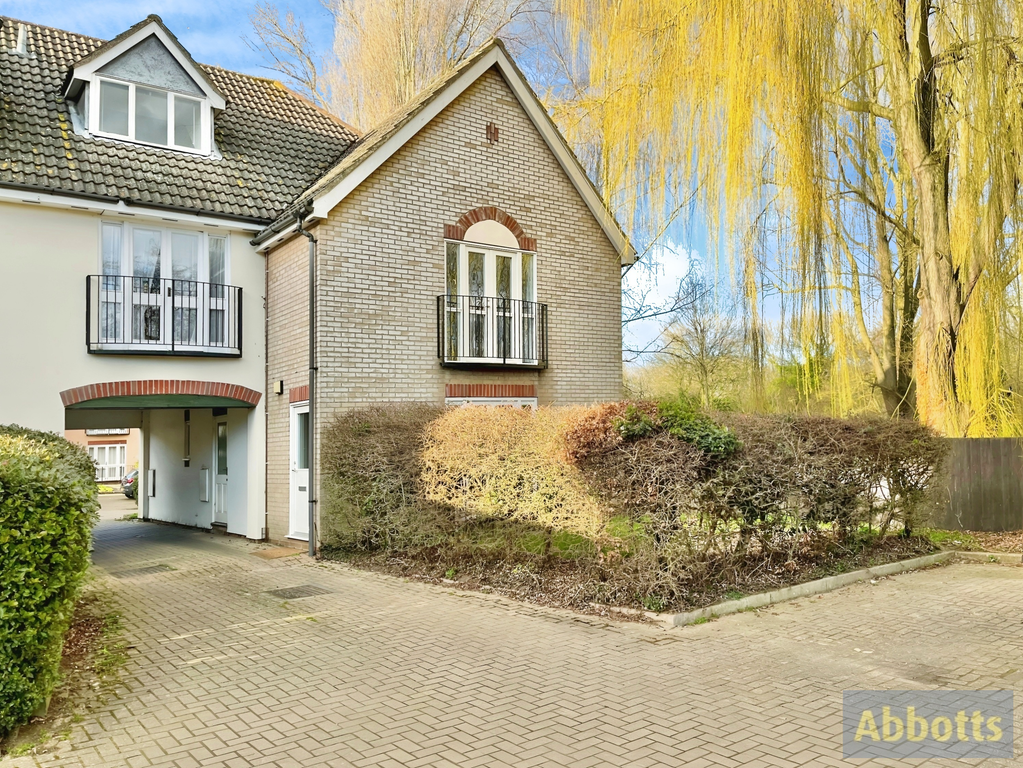 Property photo 1 of 8