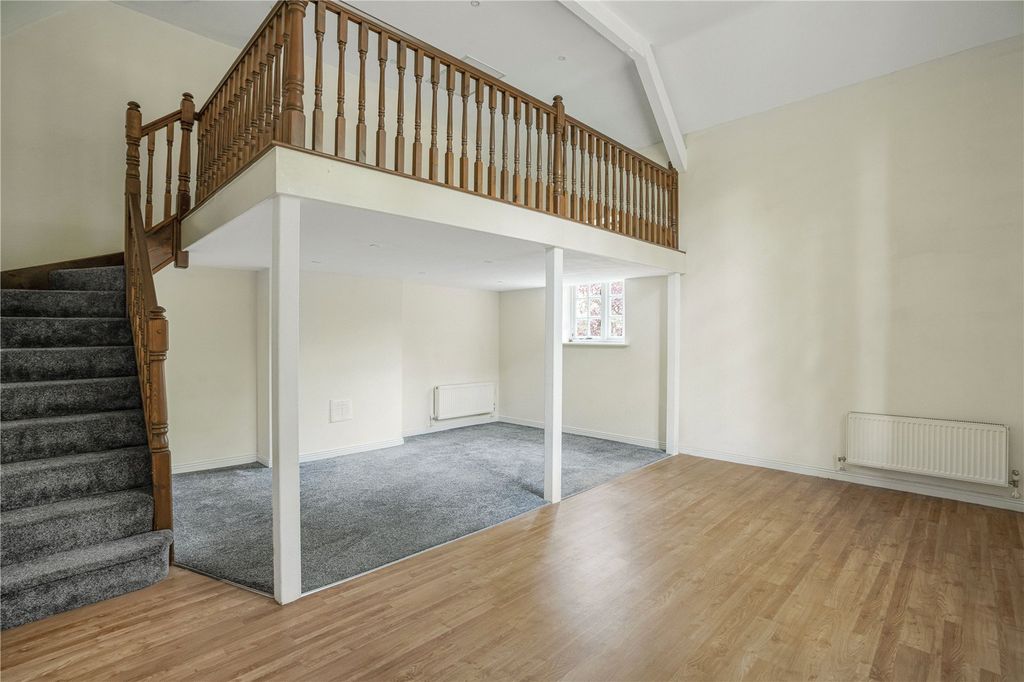 Property photo 2 of 13 Picture No. 03