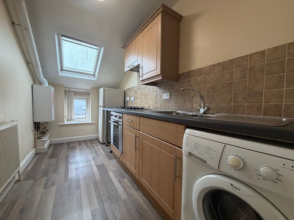 Property photo 2 of 4 E5c37314-2Ea4-4E1B-B1ce-0c23305d5c31