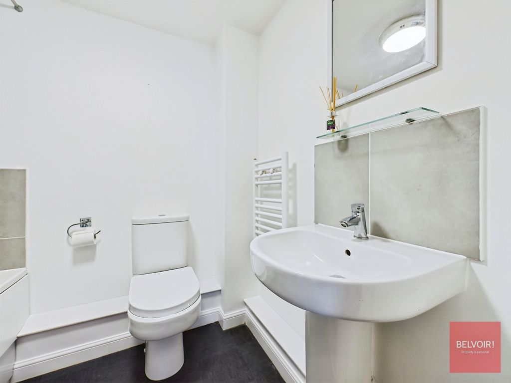 Property photo 3 of 9