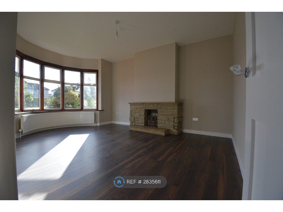 Property photo 1 of 10 Front Reception