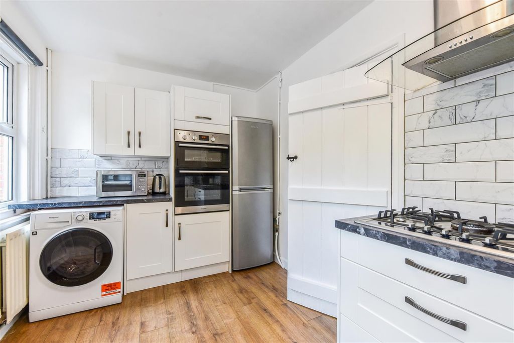 Property photo 2 of 22 Sketch_Ph29_5989591.Jpg