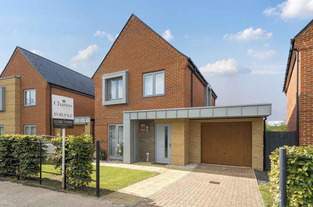 Property photo 1 of 12 1360498-2-68d416E...