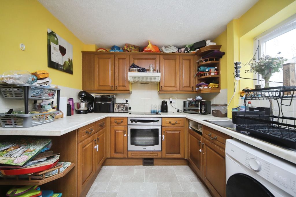 Property photo 2 of 13