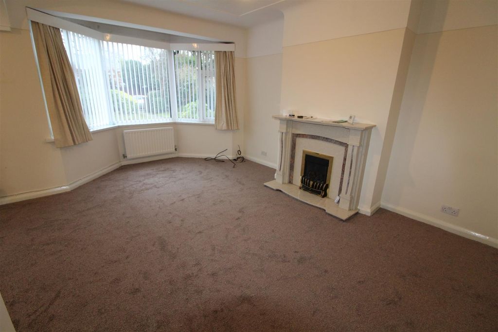 Property photo 2 of 17 Img_9898.Jpg