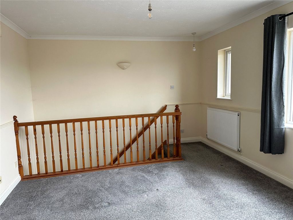 Property photo 2 of 6 Picture No. 09
