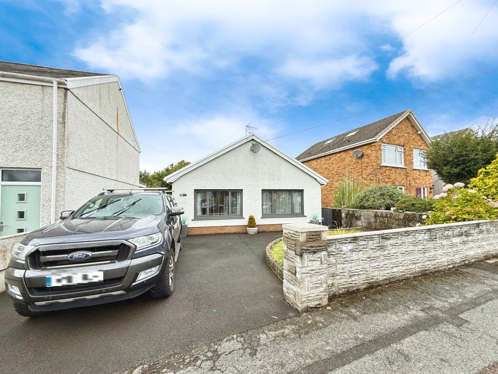 Property photo 2 of 31 4461853