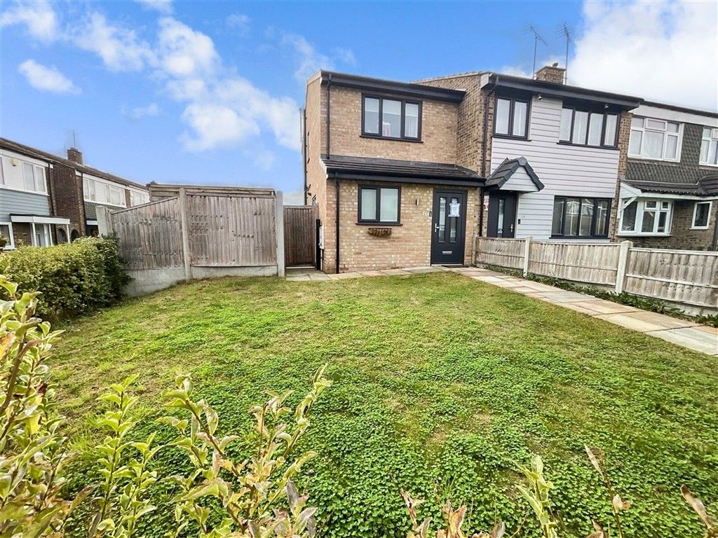 Property photo 2 of 9 Front