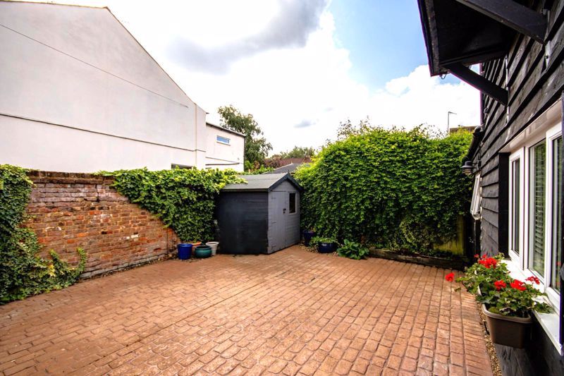 Property photo 3 of 21 Photo 3