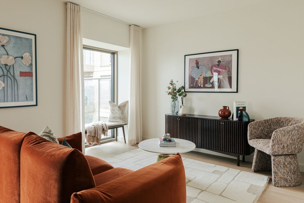 Property photo 3 of 46 Gallery