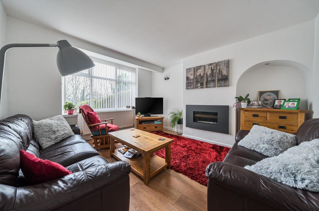 Property photo 3 of 19 1396761-18-696F5ee9024Cb.Jpg