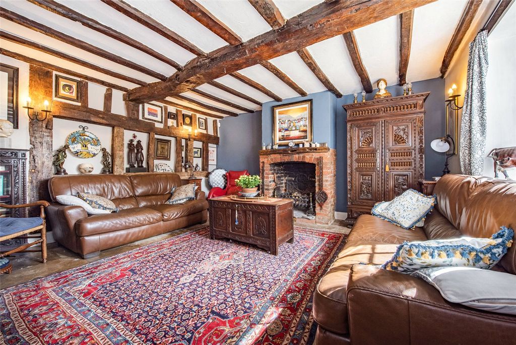 Property photo 2 of 15 Sitting Room