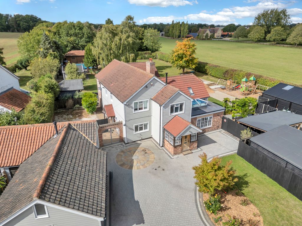 Property photo 3 of 55 Image