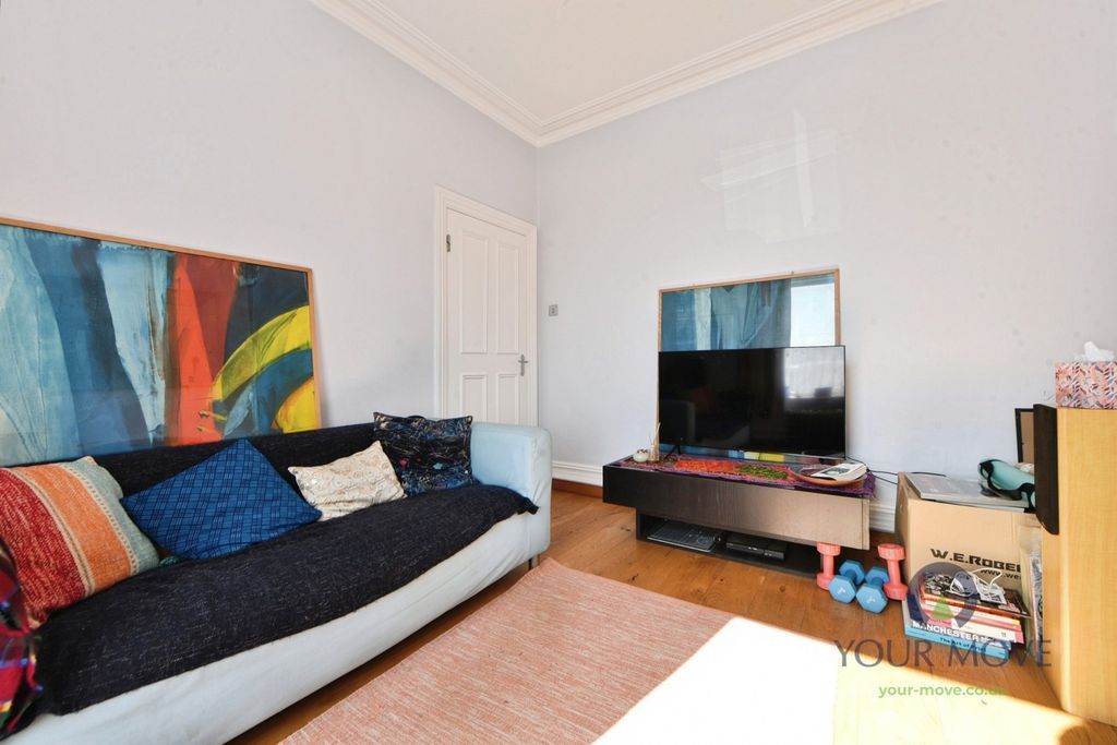 Property photo 2 of 14 Pbox-Img.Jpg