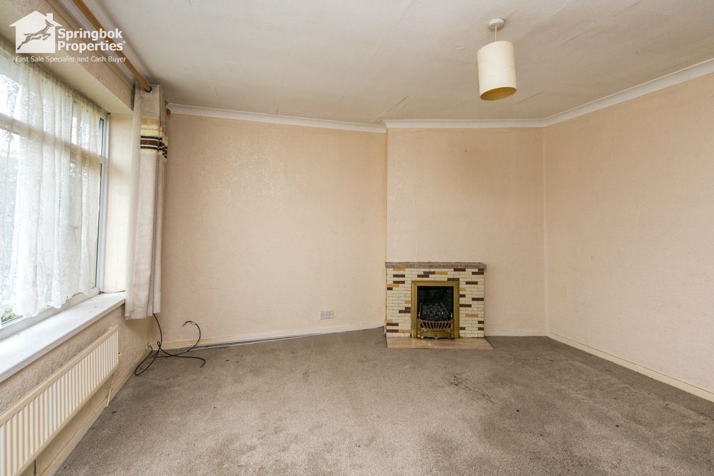 Property photo 3 of 15 Image 2