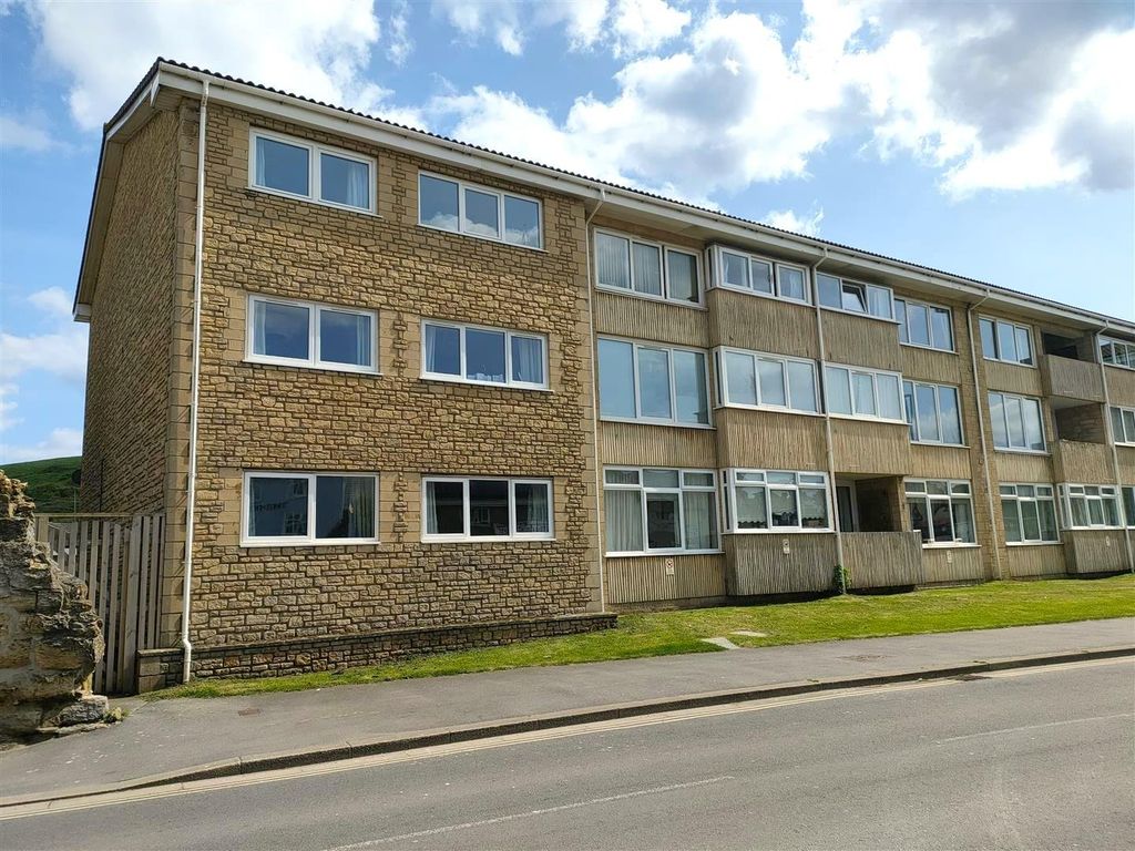 Property photo 1 of 10 Chesil House.Jpg