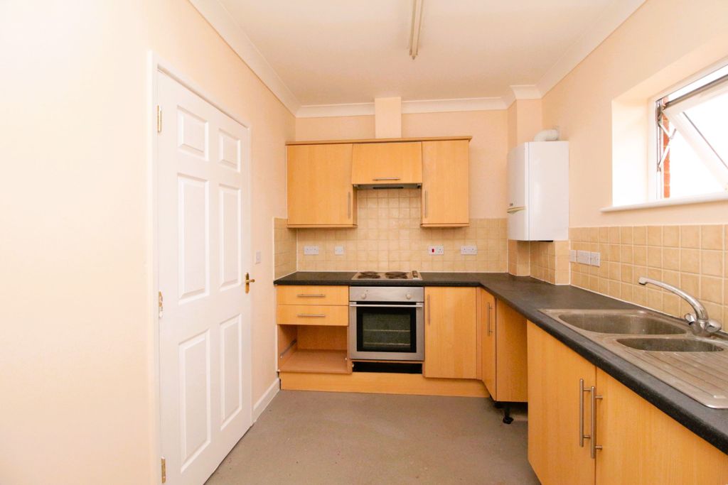 Property photo 3 of 4
