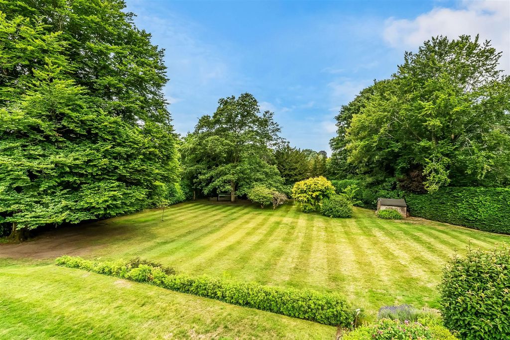 Property photo 3 of 26 Hollybank-9.Jpg
