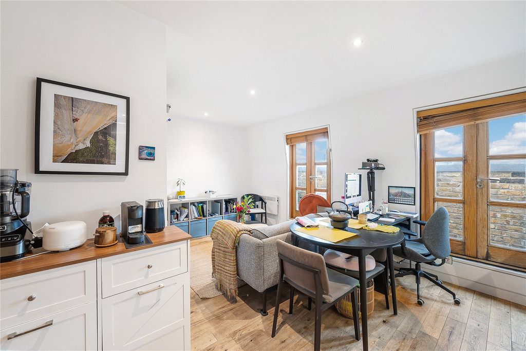 Property photo 1 of 15 Picture No. 06