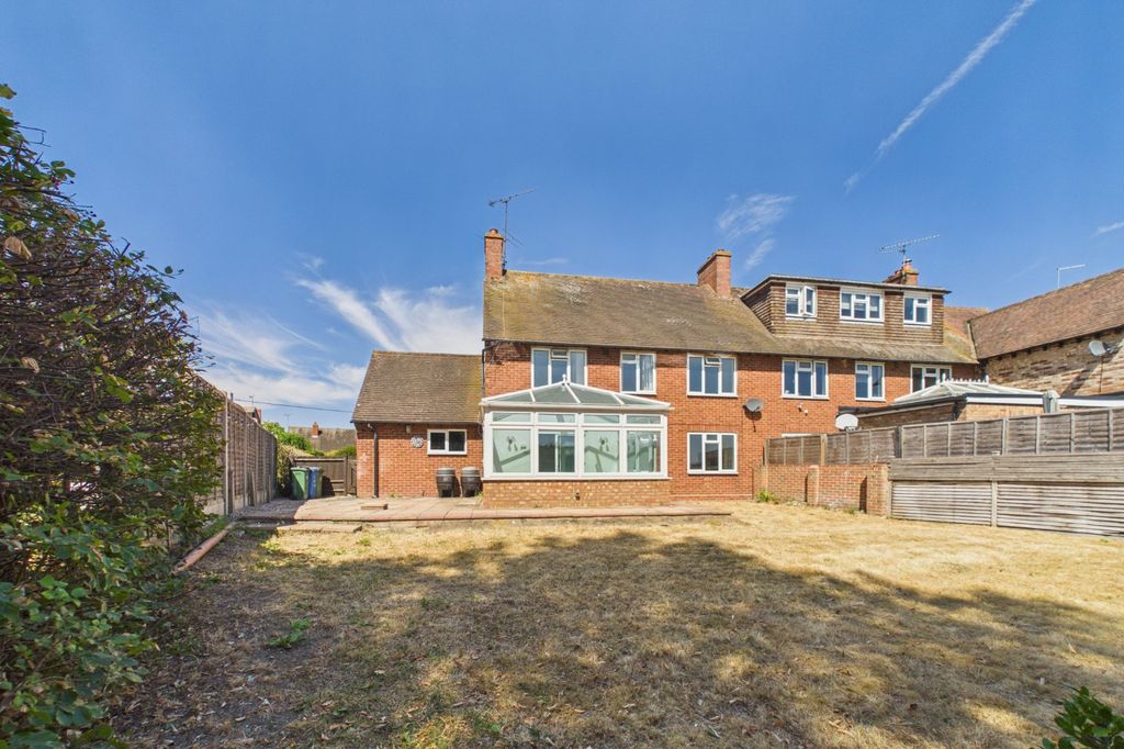 Property photo 2 of 12 Picture No. 05