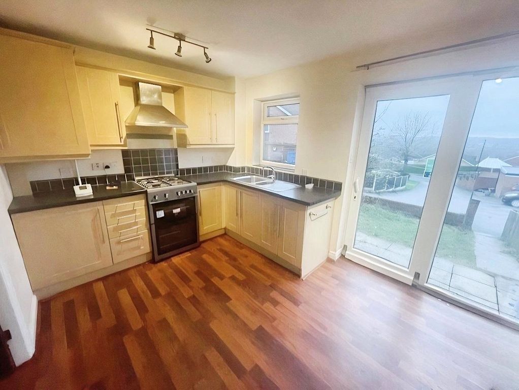 Property photo 2 of 9 Kitchen/Diner