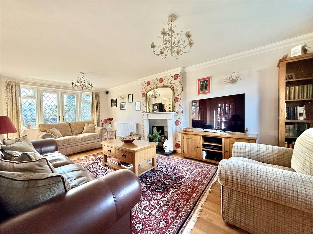 Property photo 2 of 20 Picture No. 19