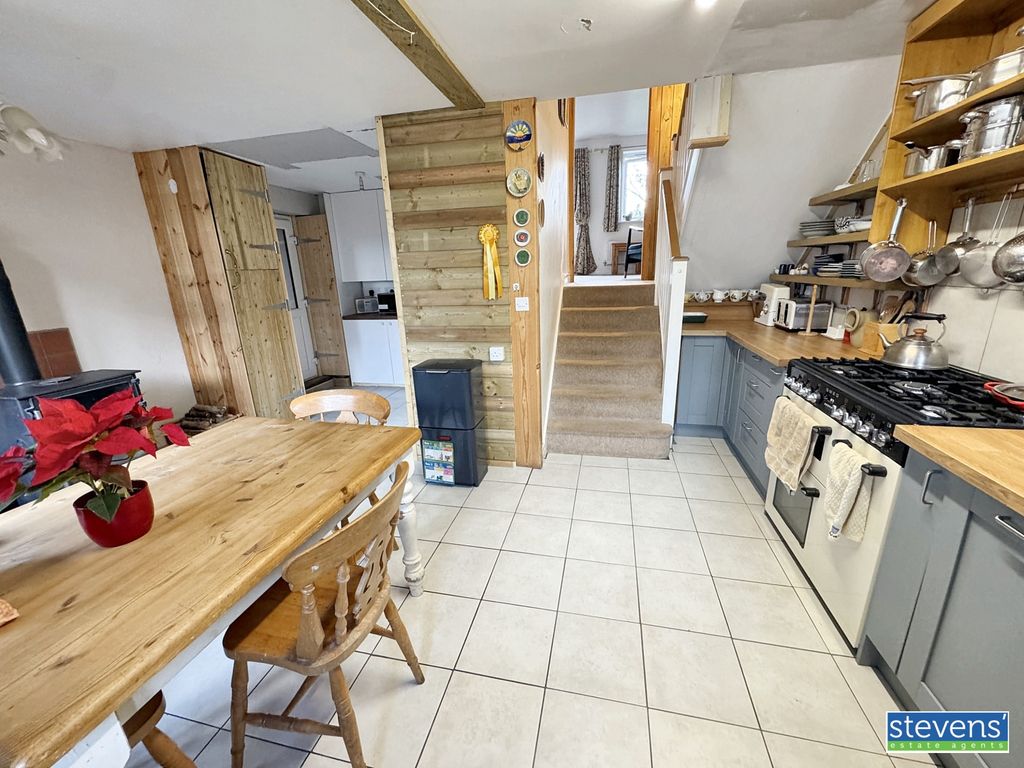 Property photo 3 of 21 Image00014 (14)