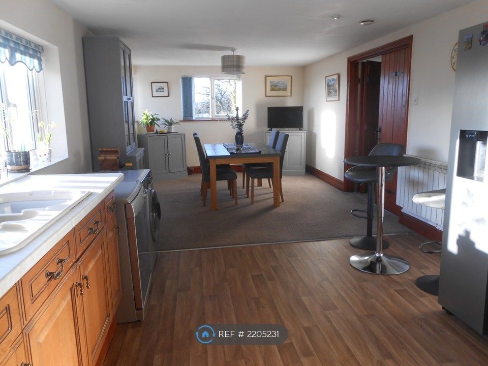 Property photo 3 of 18 Kitchen/Lounge 30 Feet X11.6ft