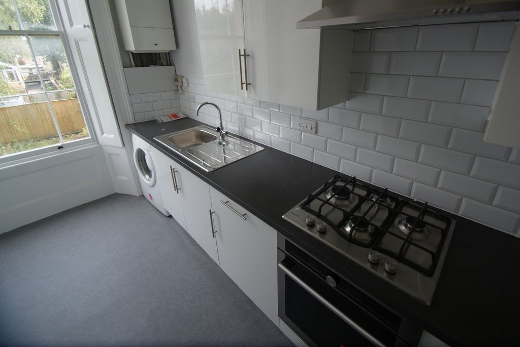 Property photo 3 of 6 Dsc01081.Jpg