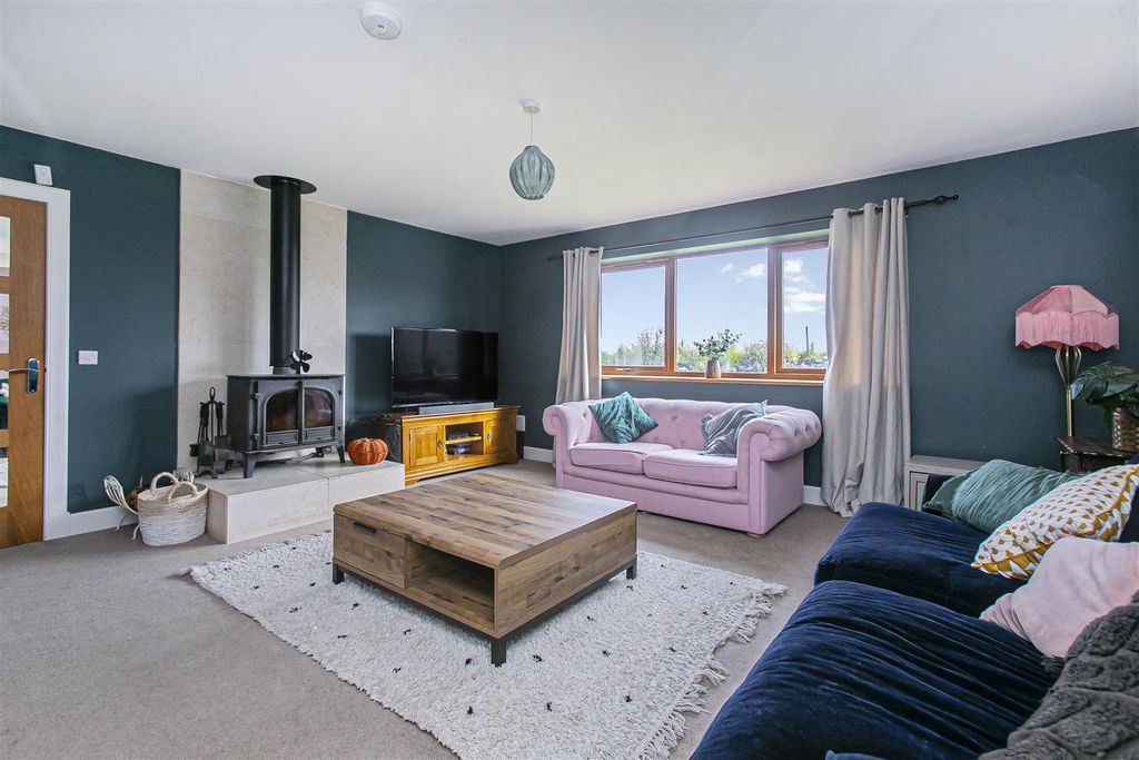 Property photo 3 of 47 7M3A8782.Jpg
